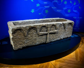 Sarkofág sv. Longina