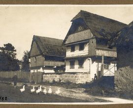 Severočeský dům, Krásná ves, č.p. 9 a 11 (okr. Mladá Boleslav)