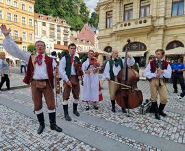 Folklorní soubor Nisanka