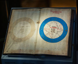 Horoskop Albrechta z Valdštejna v expozici Dějiny