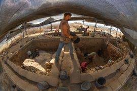 Na den do muzea: Na den archeologem