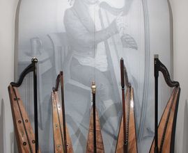 Harfy ve stálé expozici Českého muzea hudby